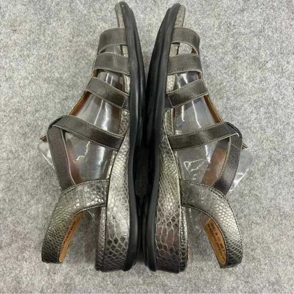 Clarks Artisan Silver Strappy Leather Sandals Women’s Size 9M - Picture 5 of 11